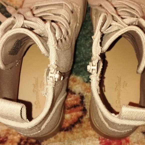 Women's combat style boot size 7 cream and light brown - Picture 6 of 7